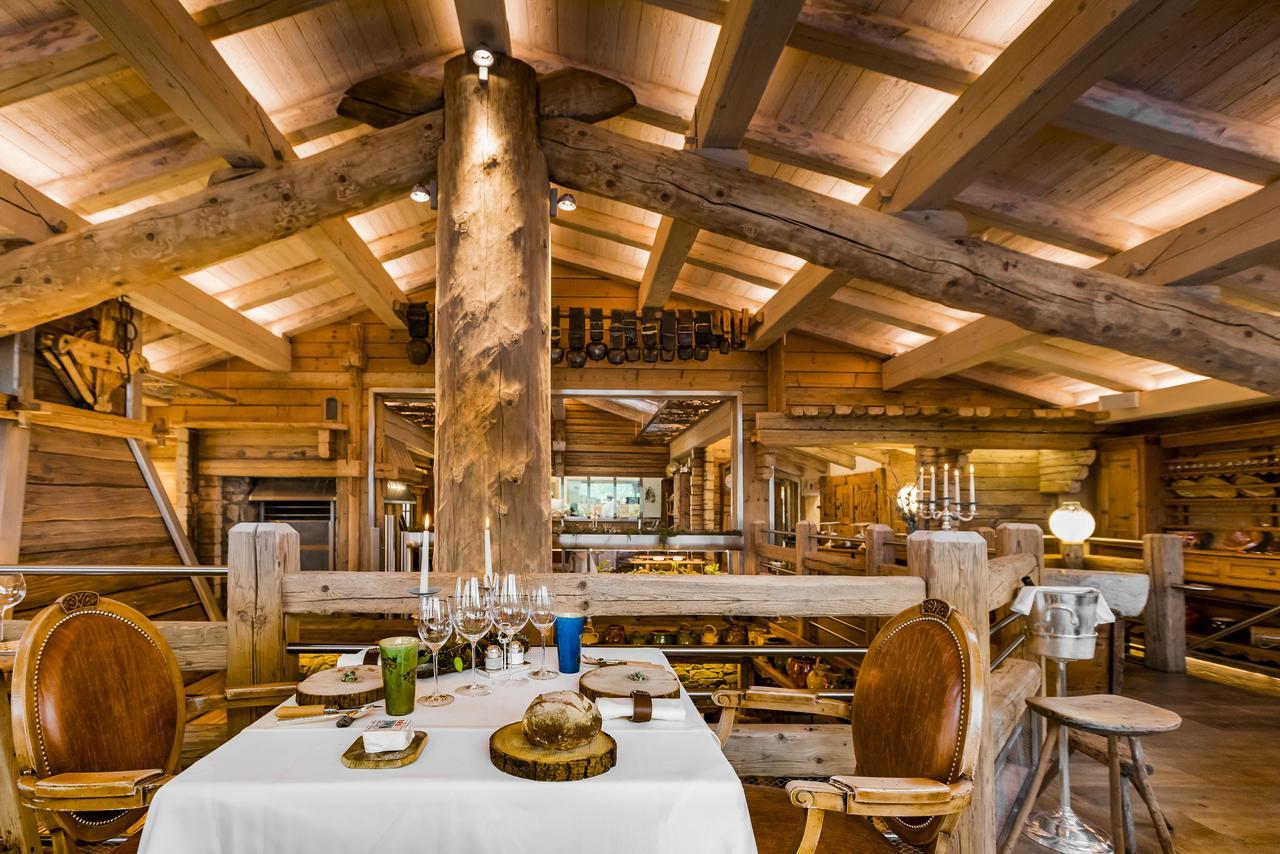 Отель Marc Veyrat - La Maison Des Bois Маниго Экстерьер фото